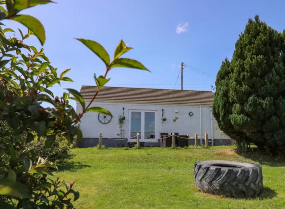 1 Bedroom Holiday Let In The Heart Of West Wales Carmarthen Luaran gambar